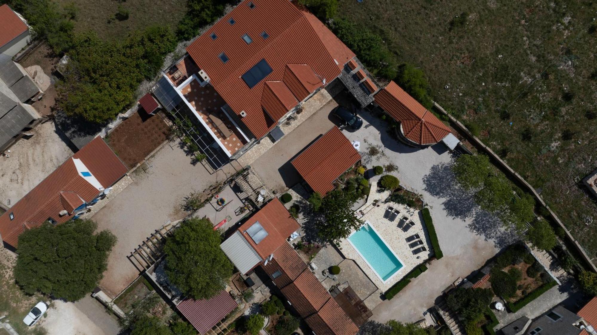 Kalpic Suites & Villa Лозовац Экстерьер фото